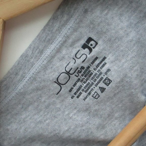 Joe's Jeans Tshirt Gray Vneck Size Large - Picture 5 of 9